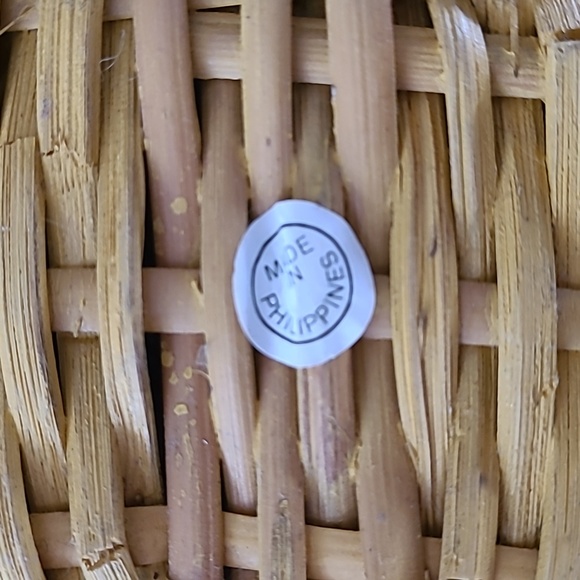 TWO great well made nesting baskets made in The Philippines tan and light yellow - Picture 10 of 14